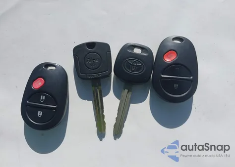 2006 Toyota Tacoma Prerunner V6 из США, поврежденный, VIN 5TETU62N66Z185533